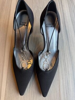Stuart Weitzman Women's Black Splendor Pumps Size 9.5